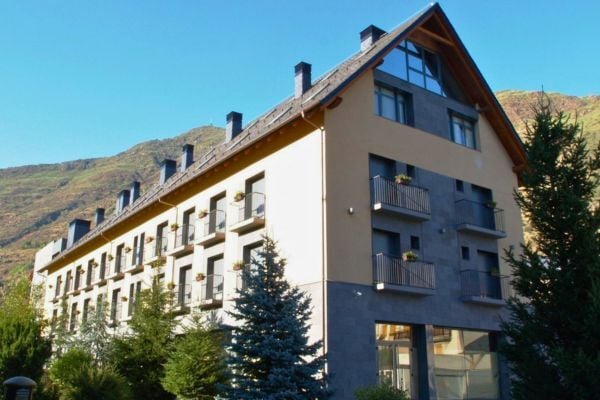 Alojamiento campamento verano España